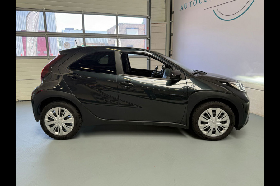 Toyota Aygo X 1.0 VVT-i MT Play Camera, Stoelverwarming