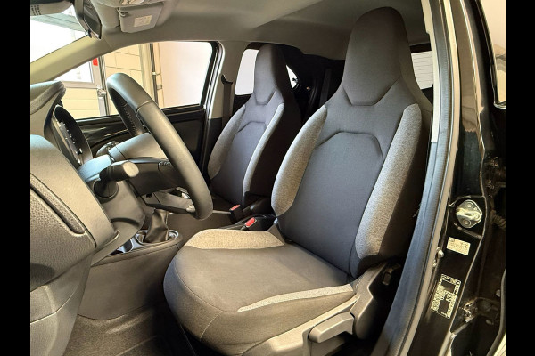 Toyota Aygo X 1.0 VVT-i MT Play Camera, Stoelverwarming