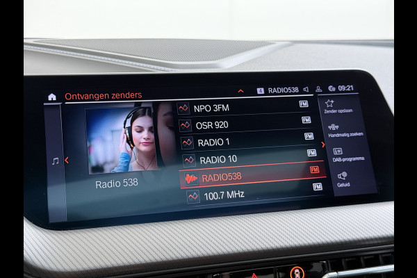 BMW 2 Serie Gran Coupé 218i Automaat M-Sport High Executive Panoramadak Live Cockpit Apple Carplay Android Auto Camera Navi Ecc Cruise Contr Privacy Glas Led Achteruitrijassistent Regen-Lichtsensor Hifi-Systeem DAB Dealeronderhouden 1e Eigenaar Origineel Nederlandse Auto