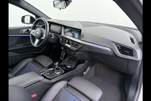 BMW 2 Serie Gran Coupé 218i Automaat M-Sport High Executive Panoramadak Live Cockpit Apple Carplay Android Auto Camera Navi Ecc Cruise Contr Privacy Glas Led Achteruitrijassistent Regen-Lichtsensor Hifi-Systeem DAB Dealeronderhouden 1e Eigenaar Origineel Nederlandse Auto