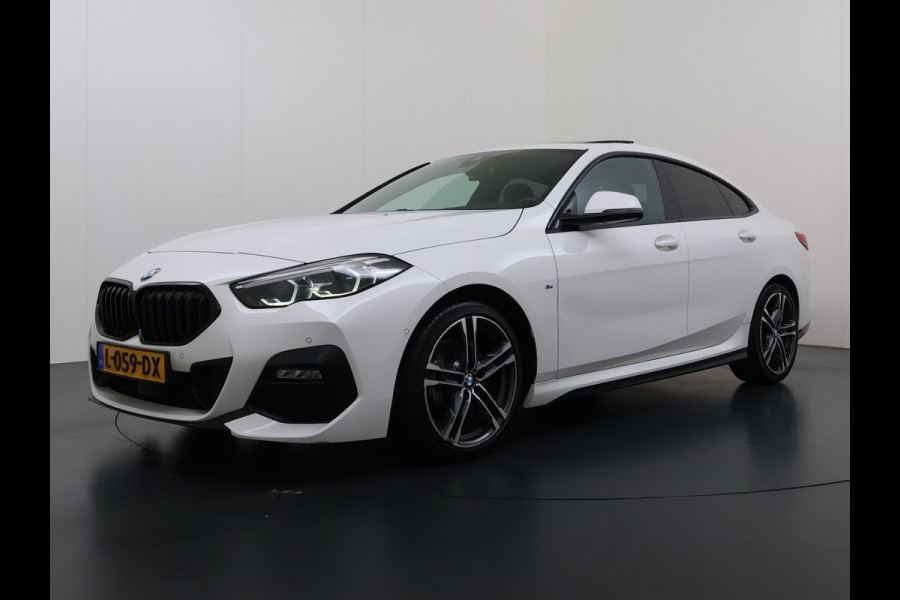 BMW 2 Serie Gran Coupé 218i Automaat M-Sport High Executive Panoramadak Live Cockpit Apple Carplay Android Auto Camera Navi Ecc Cruise Contr Privacy Glas Led Achteruitrijassistent Regen-Lichtsensor Hifi-Systeem DAB Dealeronderhouden 1e Eigenaar Origineel Nederlandse Auto