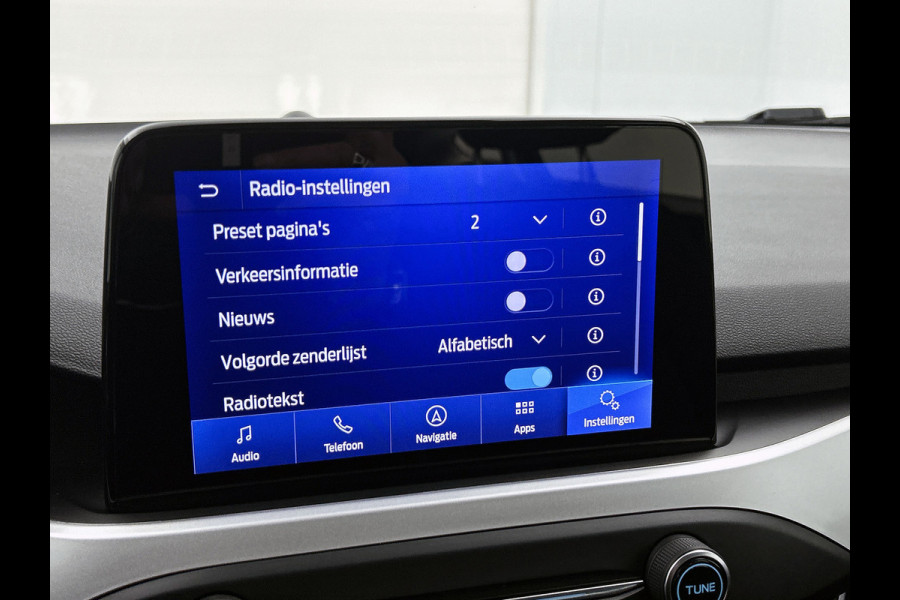 Ford FOCUS Wagon 1.0 EcoBoost Trend Edition Business (NAVIGATIE, CARPLAY, PDC, STUURBEDIENING, 1e EIGENAAR)
