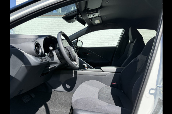 Toyota C-HR 1.8 Hybrid 140 Dynamic | ACC | CarPlay | Camera | Keyless | 18 inch