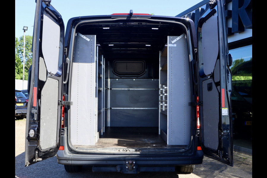 Volkswagen Crafter 30 2.0 TDI L3H2 Exclusive