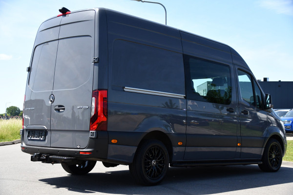 Mercedes-Benz Sprinter 317 1.9 CDI L2H2 DC PB Edition Camera, Cruise, Carplay, 170pk, LED, 3500kg Trekhaak, Automaat, Sensoren, Multimedia, Uniek!