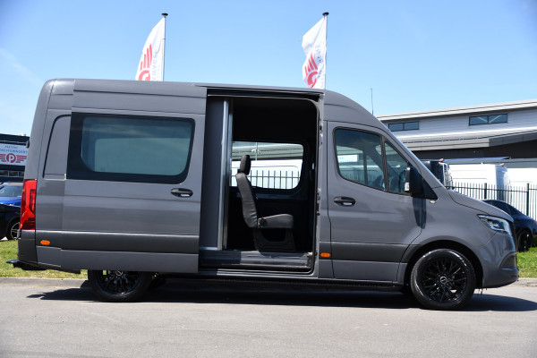 Mercedes-Benz Sprinter 317 1.9 CDI L2H2 DC PB Edition Camera, Cruise, Carplay, 170pk, LED, 3500kg Trekhaak, Automaat, Sensoren, Multimedia, Uniek!