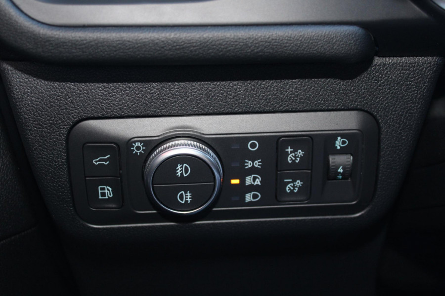 Ford Kuga 2.5 PHEV Vignale | Wegklapbare trekhaak | Panoramadak | Adaptive cruise control | Winter Pack | Bang&Olufsen | Dodehoeksensoren