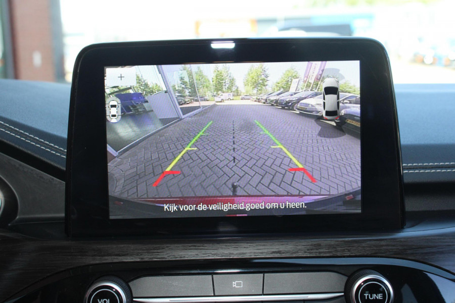 Ford Kuga 2.5 PHEV Vignale | Wegklapbare trekhaak | Panoramadak | Adaptive cruise control | Winter Pack | Bang&Olufsen | Dodehoeksensoren