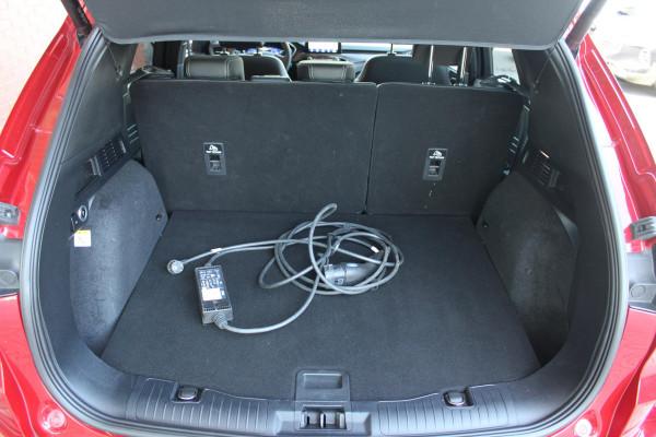 Ford Kuga 2.5 PHEV Vignale | Wegklapbare trekhaak | Panoramadak | Adaptive cruise control | Winter Pack | Bang&Olufsen | Dodehoeksensoren