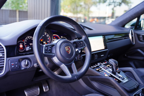 Porsche Cayenne Coupé 4.0 GTS P.T.S. Goodwood Green