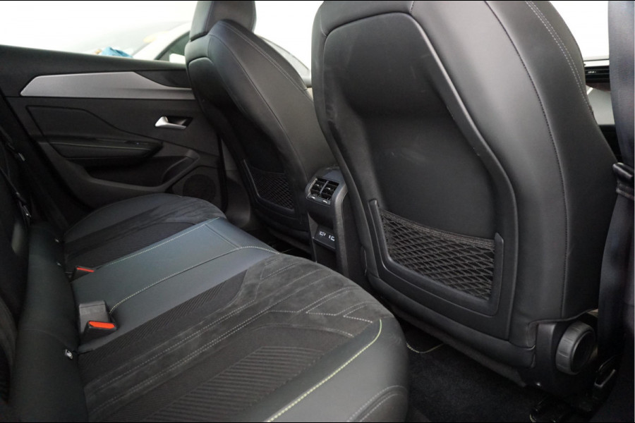 Peugeot 308 1.2 PureTech GT Aut8 NL Auto | Leer | Sfeerverlichting | Adaptieve cruise + Lane | Full LED | Dealer onderhouden