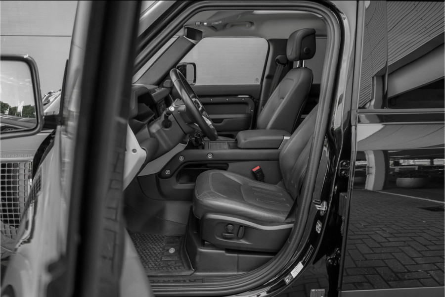 Land Rover Defender 110 2.0 P400e 110 X-Dynamic HSE Pano Trekhaak ACC 22"