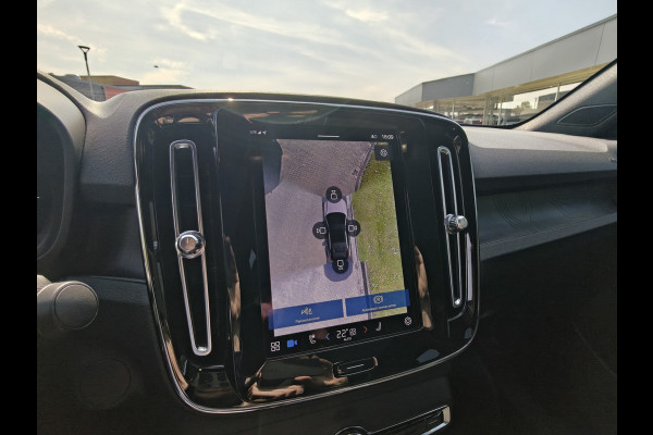 Volvo C40 Recharge Ultimate 232PK 69 kWh | ACC | H&K | Blis | Stoelverwarming | 360 Camera | Stoelverwarming