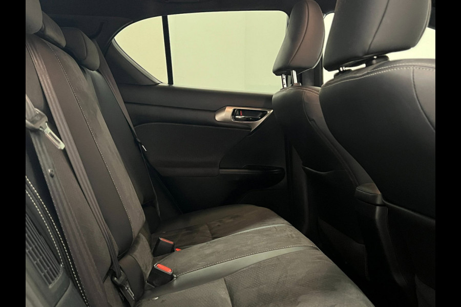 Lexus CT 200h F Sport Line / NL-auto / Camera / Stoelverwarming