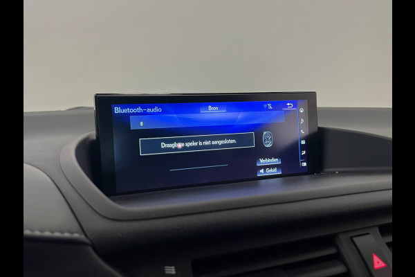 Lexus CT 200h F Sport Line / NL-auto / Camera / Stoelverwarming