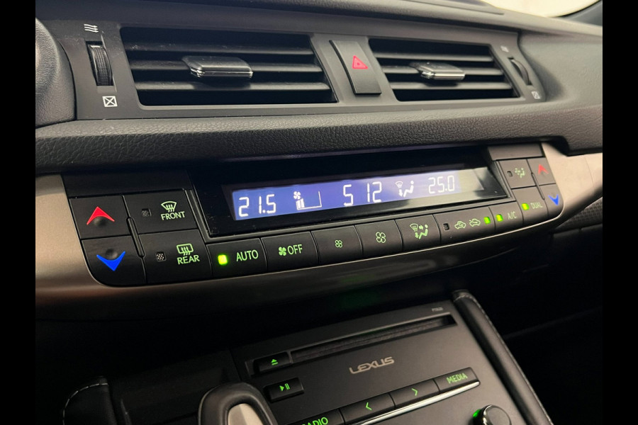 Lexus CT 200h F Sport Line / NL-auto / Camera / Stoelverwarming