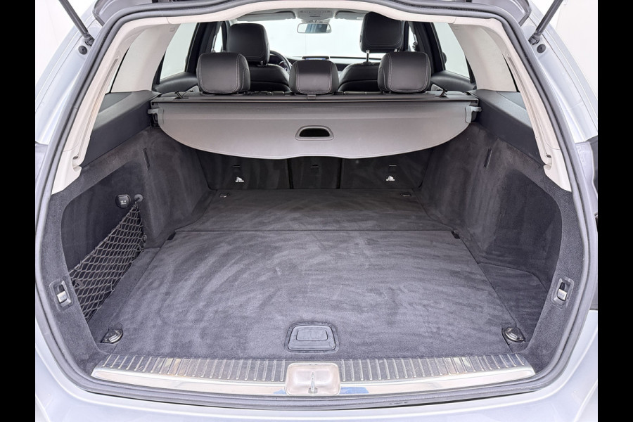 Mercedes-Benz C-Klasse Estate 180T 157PK Automaat Trekhaak Adap.Cruise Comfort-Stoelen Distronic Plus Navi Ecc Pdc Premium Plus Led Stoelverwarming Elek.Stoelen Elek.Achterklep Isofix Lmv 19" Bluetooth