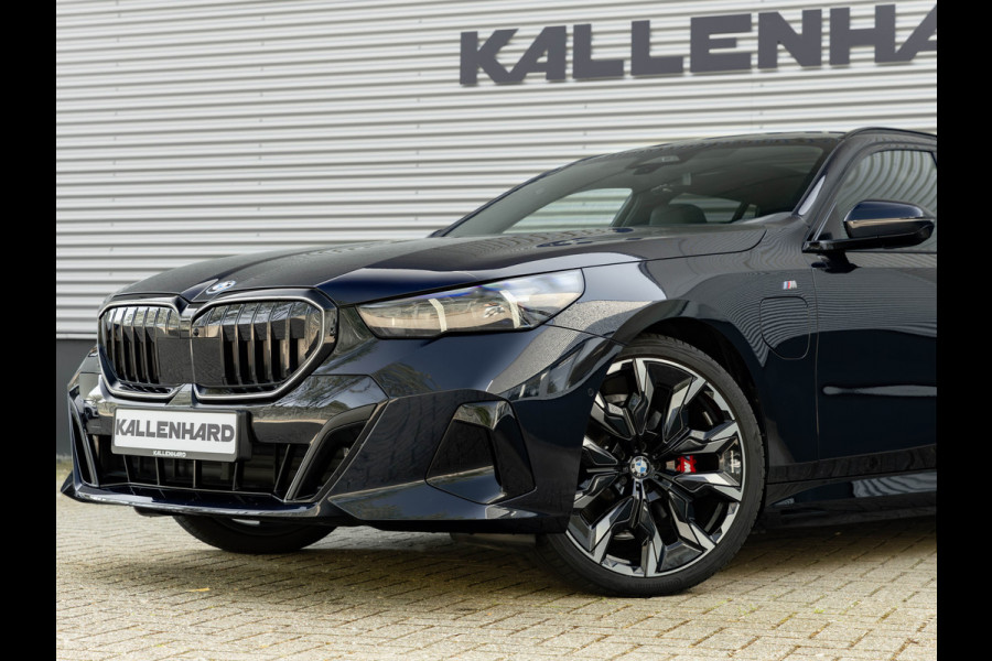 BMW 5 Serie Touring 530e M-Sport Pro - Pano - 21 inch - Head-up - Trekhaak - Harman Kardon