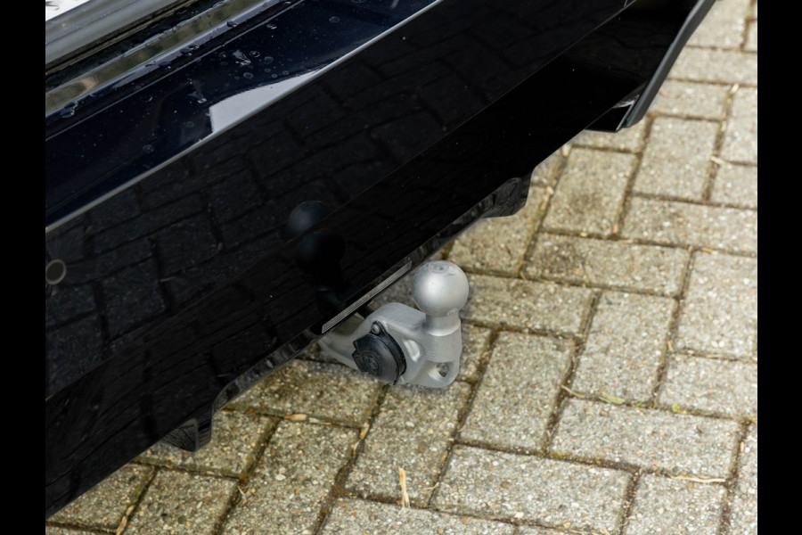 BMW 5 Serie Touring 530e M-Sport Pro - Pano - 21 inch - Head-up - Trekhaak - Harman Kardon