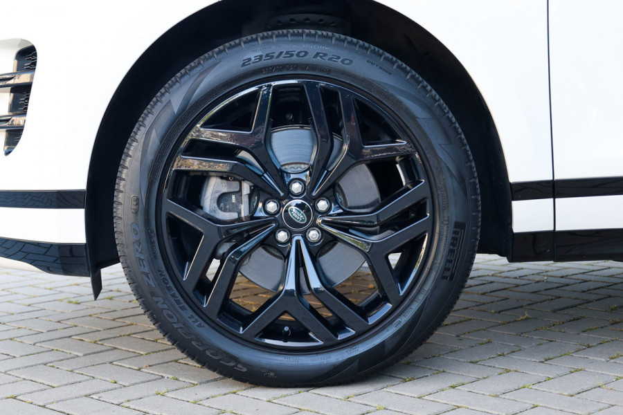 Land Rover Range Rover Evoque 1.5 P300e AWD R-Dynamic HSE | BTW | PANO | MEMORY | MERIDIAN | TREKHAAK | DEALER.OND |