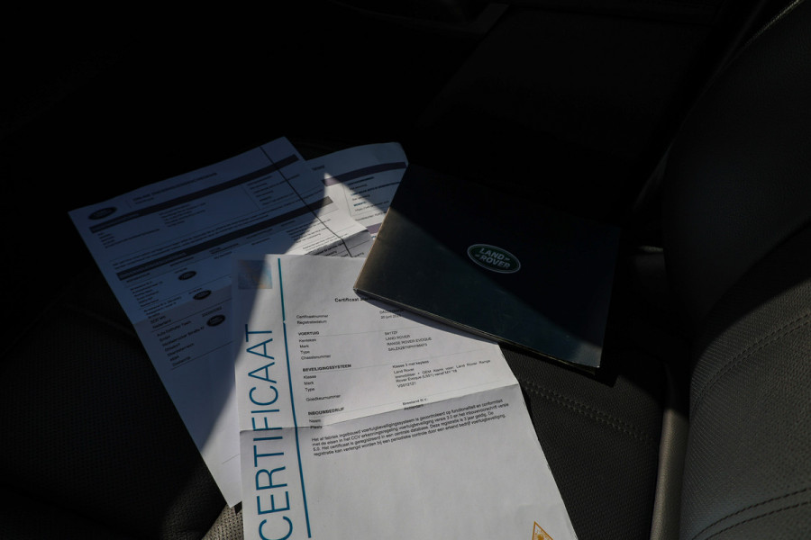 Land Rover Range Rover Evoque 1.5 P300e AWD R-Dynamic HSE | BTW | PANO | MEMORY | MERIDIAN | TREKHAAK | DEALER.OND |