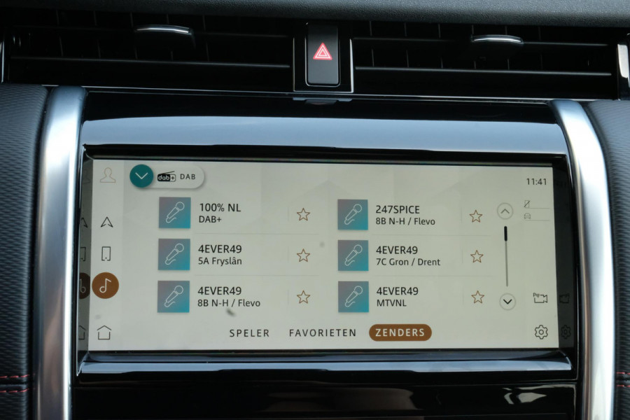 Land Rover Discovery Sport P300e 1.5 R-Dynamic S 310 PK | Camera | Lederen bekleding | Navigatie | Cold Climate Pack | 20 inch | Contrasterend dak