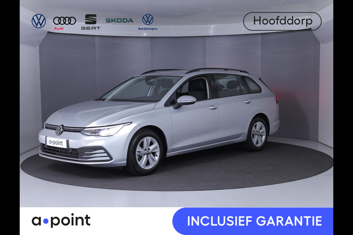 Volkswagen Golf 1.5 eTSI Life VARIANT 150PK DSG | Navigatie | Stoelverwarming | Trekhaak |