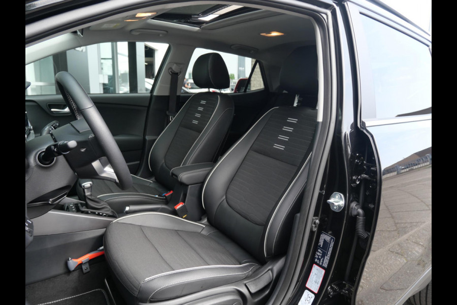 Kia Stonic 1.0 T-GDi MHEV GT-PlusLine | Trekhaak | Cruise | Clima | Schuif-kanteldak | Stoel-stuurverwarming | Keyless |