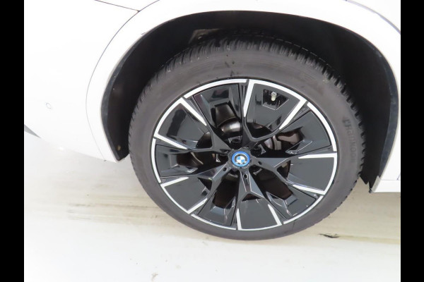 BMW iX3 High Executive 80 kWh | 42.000 KM | SOH 100% | M-Sport | Harman Kardon | Shadow Line Pack | WORDT VERWACHT!