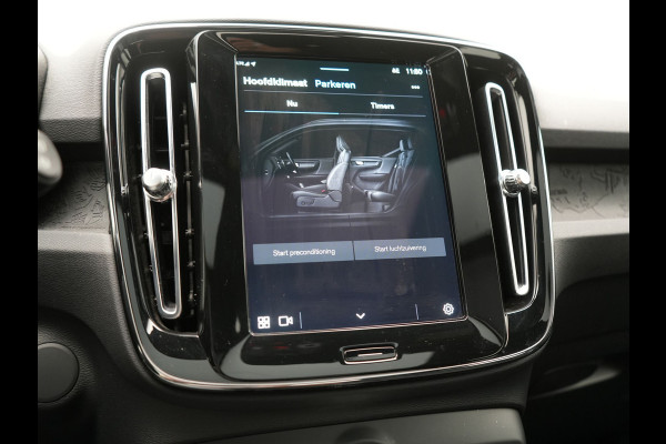 Volvo XC40 Single Motor Extended Range Ultimate 78 kWh 252pk Dealer O.H. | Panodak | Adaptive Cruise | 360 Camera | Harman / Kardon | Warmtepomp | Sportstoelen Memory & Verwarmd | Google Assistent | Keyless | Blis | Apple Carplay | DAB |