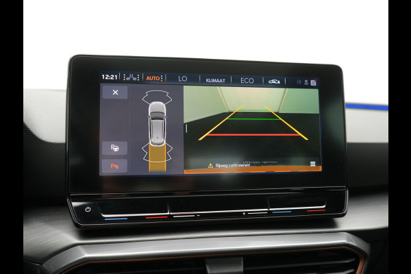 CUPRA Leon Sportstourer 1.4 e-Hybrid VZ Copper Edition PHEV 245pk Dealer O.H. | Panodak | Adaptive Cruise | Camera | Lederen Sportstoelen Memory & Verwarmd | Sfeerverlichting | Stuur Verwarmd | Apple Carplay | Keyless | Blis | Navigatie | DAB | Plug In Hybrid |