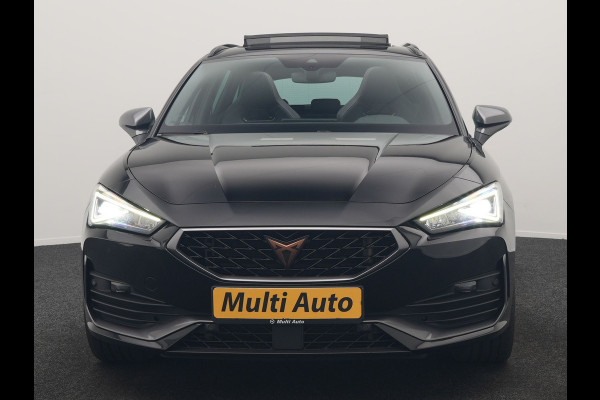 CUPRA Leon Sportstourer 1.4 e-Hybrid VZ Copper Edition PHEV 245pk Dealer O.H. | Panodak | Adaptive Cruise | Camera | Lederen Sportstoelen Memory & Verwarmd | Sfeerverlichting | Stuur Verwarmd | Apple Carplay | Keyless | Blis | Navigatie | DAB | Plug In Hybrid |