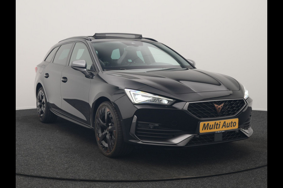 CUPRA Leon Sportstourer 1.4 e-Hybrid VZ Copper Edition PHEV 245pk Dealer O.H. | Panodak | Adaptive Cruise | Camera | Lederen Sportstoelen Memory & Verwarmd | Sfeerverlichting | Stuur Verwarmd | Apple Carplay | Keyless | Blis | Navigatie | DAB | Plug In Hybrid |