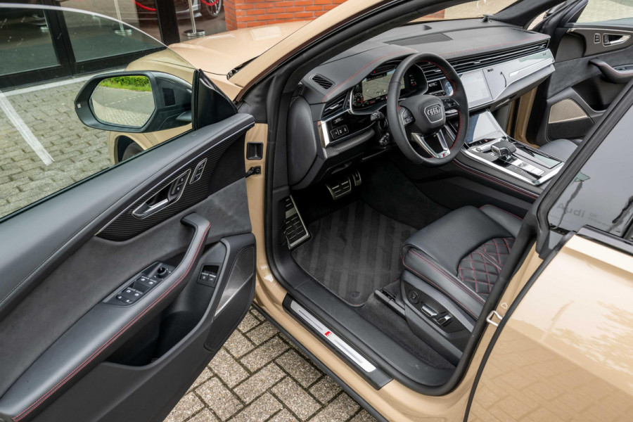 Audi Q8 60 TFSI e quattro S Competition Aero Pack NP 179k