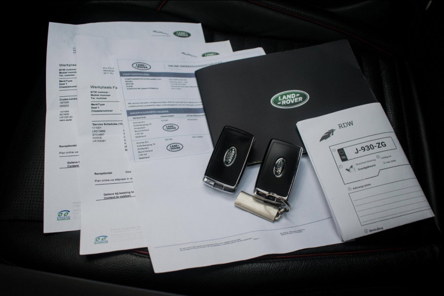 Land Rover Discovery Sport P300e 1.5 R-Dynamic Black Pack HSE NL-auto [ 1e Eigenaar Pano Adaptive Cruise Meridian Trekhaak ]
