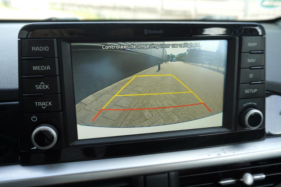 Kia Picanto 1.0 CVVT ComfortPlusLine Navigator/Carplay/Camera/ Allseason banden.