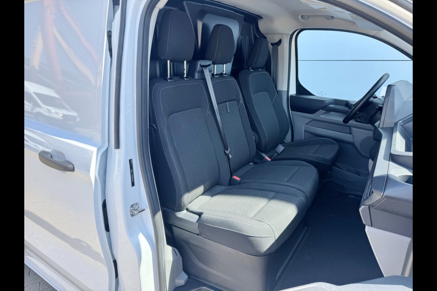 Ford E-Transit Custom 71kWh 140PK Elektrisch 344km WLTP 2300kg Trekvermogen BEV Snelladen Stoel + Stuur verwarming LED Adaptieve Cruise Camera Carplay Parkeersensoren v+a