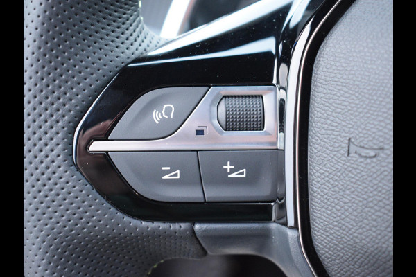 Peugeot 208 1.2 Hybrid 110 e-DCS6 GT Nav l StoelVW. l Elek. stoelen l 360 camera