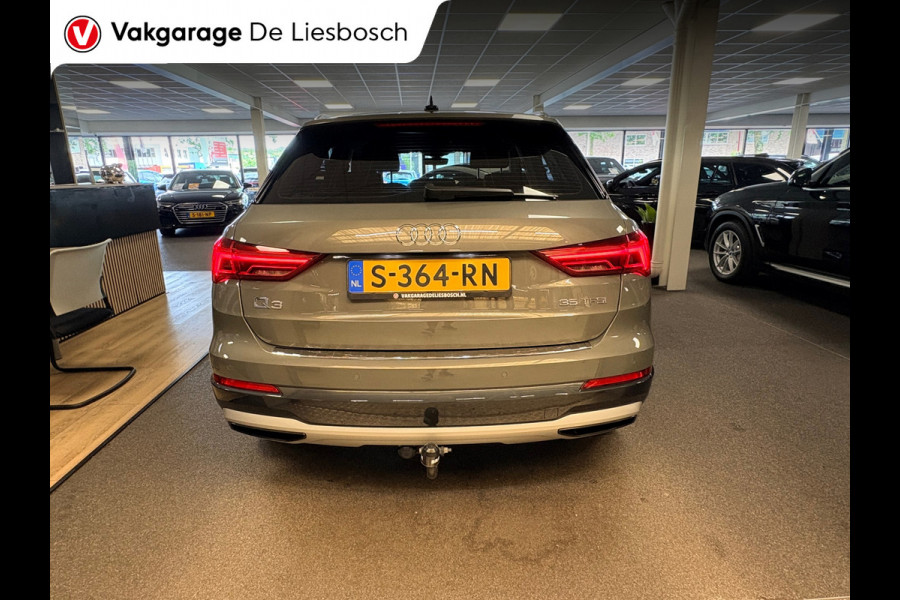 Audi Q3 35 TFSI Business Edition Automaat / pdc / cruise / car-play / stoelverwarming / trekhaak