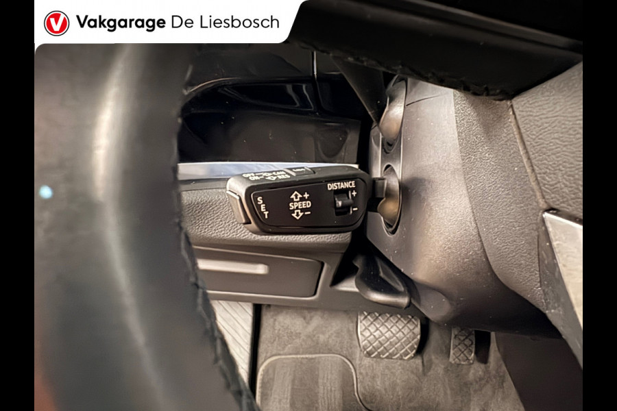 Audi Q3 35 TFSI Business Edition Automaat / pdc / cruise / car-play / stoelverwarming / trekhaak
