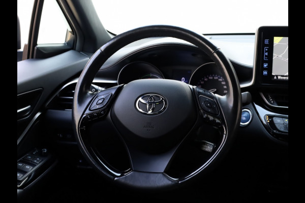 Toyota C-HR 1.8 Hybrid Style | Park-Assist | Stuurwielverwarming | Trekhaak