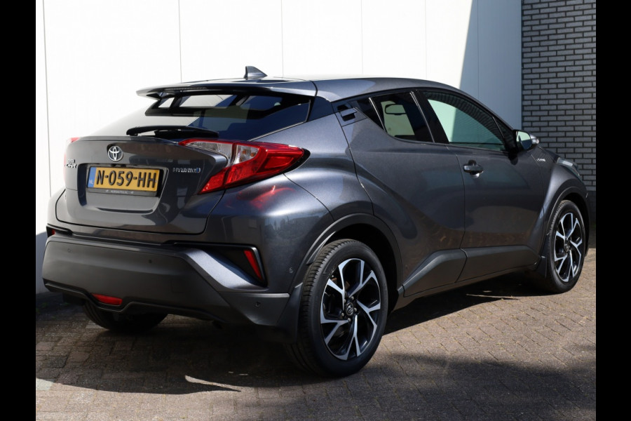 Toyota C-HR 1.8 Hybrid Style | Park-Assist | Stuurwielverwarming | Trekhaak