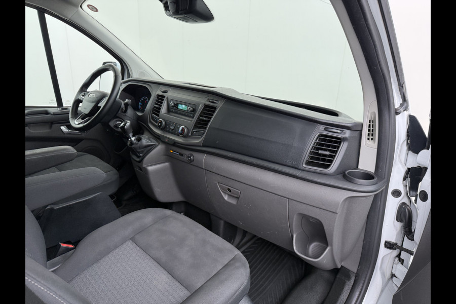 Ford Transit Custom 340 2.0TDCI 130PK L2H1 Sortimo Inperiaal+Ladder Trekhaak Cruise Control Airco Stoelverwarming Pdc Trend Betonplex Vloer Wandbetimmering Inbouwkasten Led