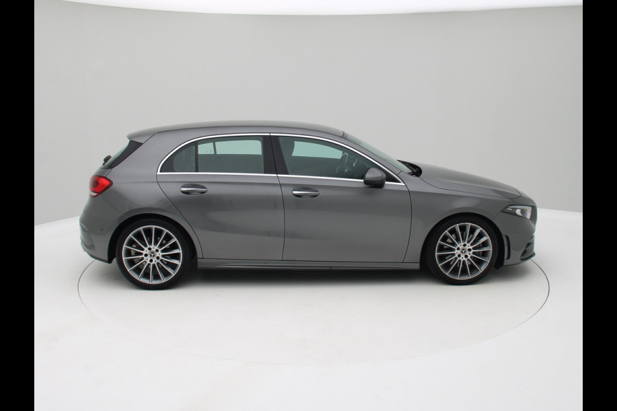 Mercedes-Benz A-Klasse 220 AMG Camera, Carplay, Sfeerverlichting, Stoelverwarming