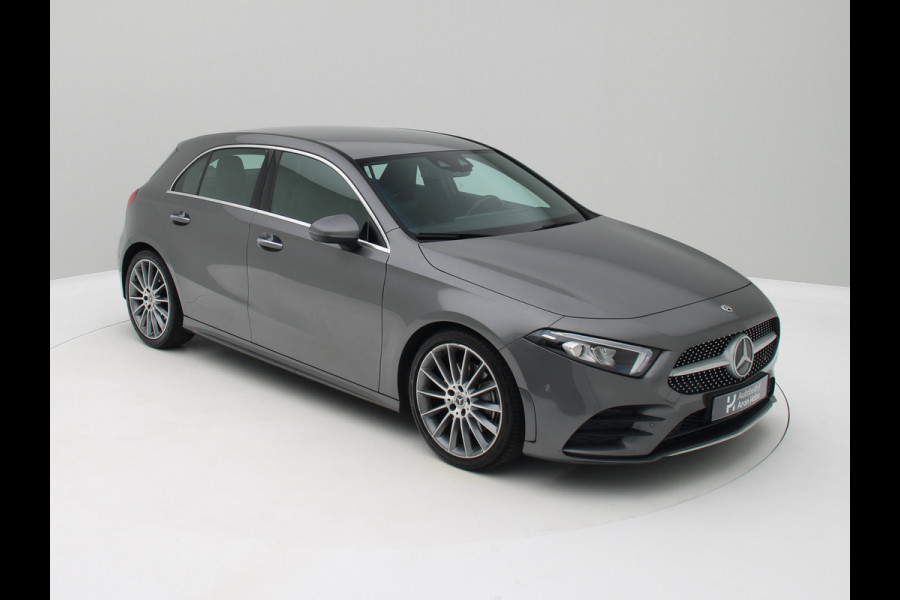 Mercedes-Benz A-Klasse 220 AMG Camera, Carplay, Sfeerverlichting, Stoelverwarming