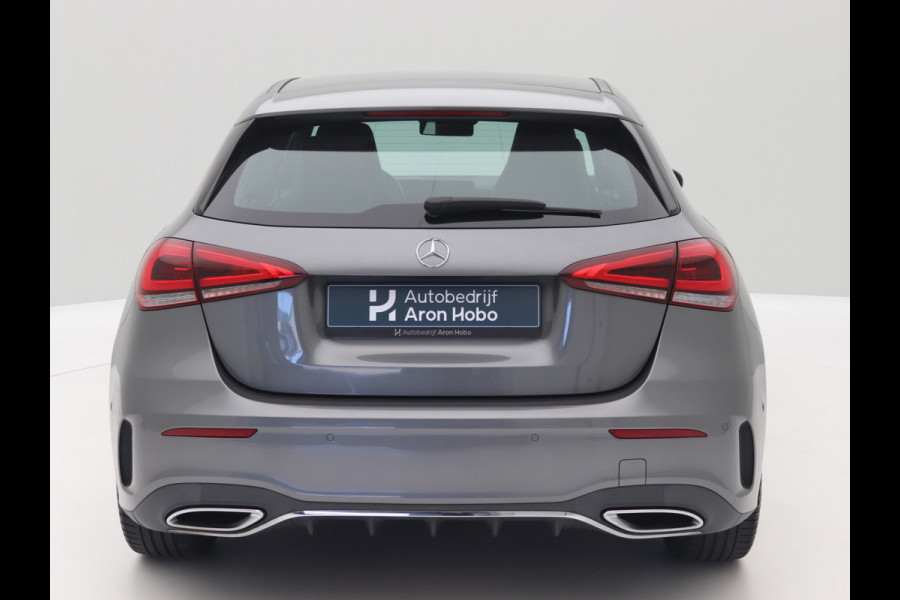 Mercedes-Benz A-Klasse 220 AMG Camera, Carplay, Sfeerverlichting, Stoelverwarming