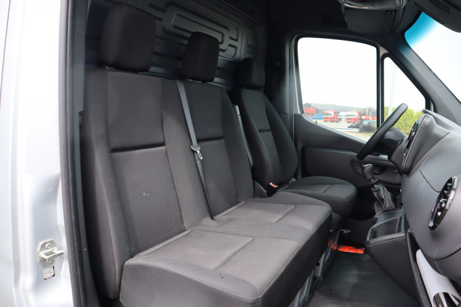 Mercedes-Benz Sprinter 317 CDI L3H2 Airco, Navigatie, Camera