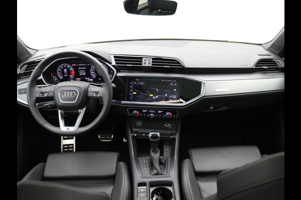 Audi Q3 35 TFSI S edition Competition Pano, ACC, Camera, Carplay
