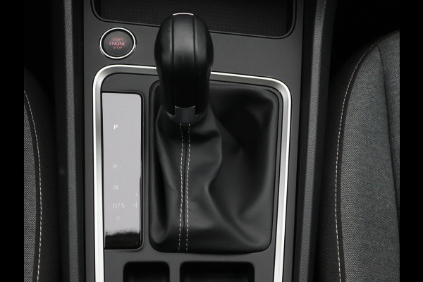 Seat Ateca 1.5 TSI Style Business Intense Camera, Carplay, Stoel- en stuurverwarming