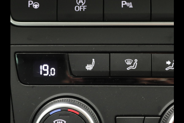Seat Ateca 1.5 TSI Style Business Intense Camera, Carplay, Stoel- en stuurverwarming